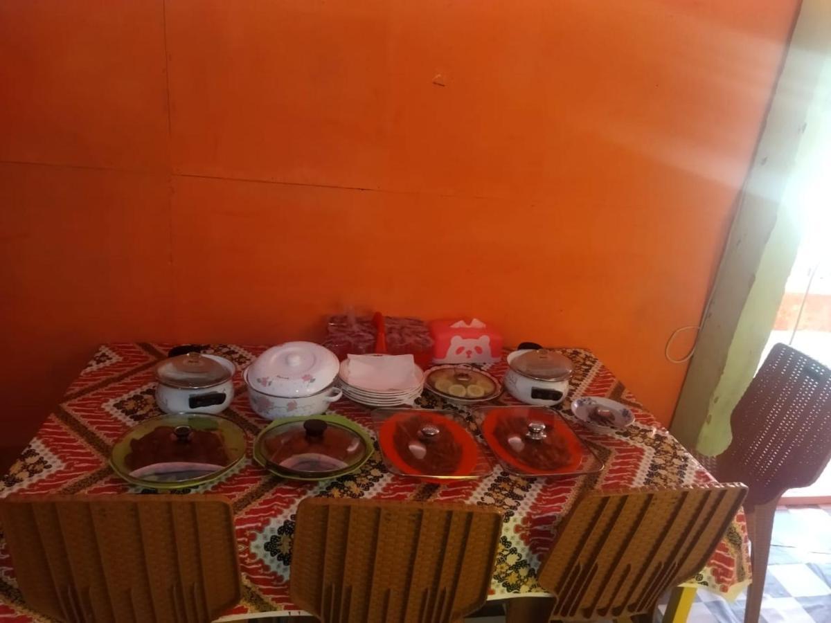 Komodoku One Love Homestay And Tour 라부안 바조 외부 사진